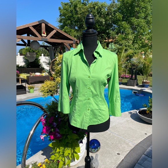 INC International Concepts Women's Kelly Green Tailored Fitted Blouse Size 6 P - Picture 4 of 6